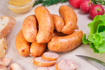 Колбаски Пряные с сыром п/к н/о в/у ~600гр Меркурий