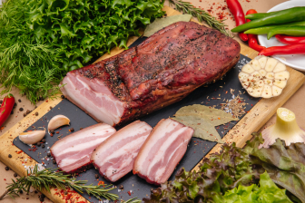 Сало на соломе в/у ~1,2кг 1МК